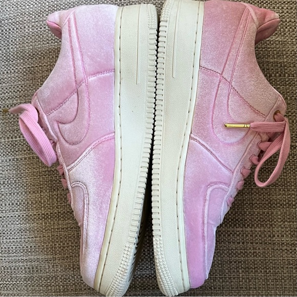 Nike Air Force 1 Low '07 Velour Pink Men’s Size 7.5/Women’s Size 9. - Picture 6 of 7